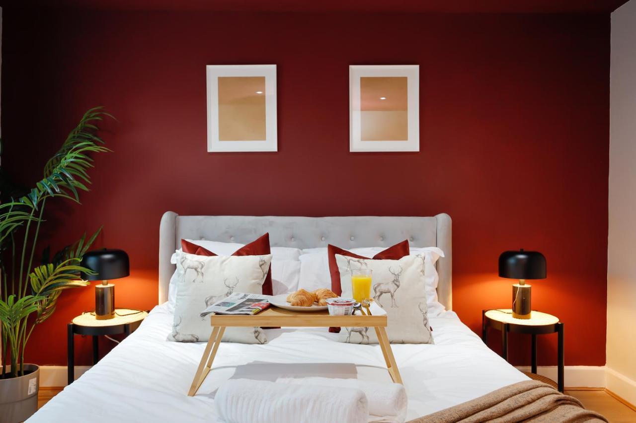 Apartament Canary Wharf Londra
